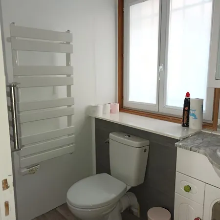 Apartamento Avec Terrasse A Deux Pas Des Thermes Bourbon-lʼArchambault